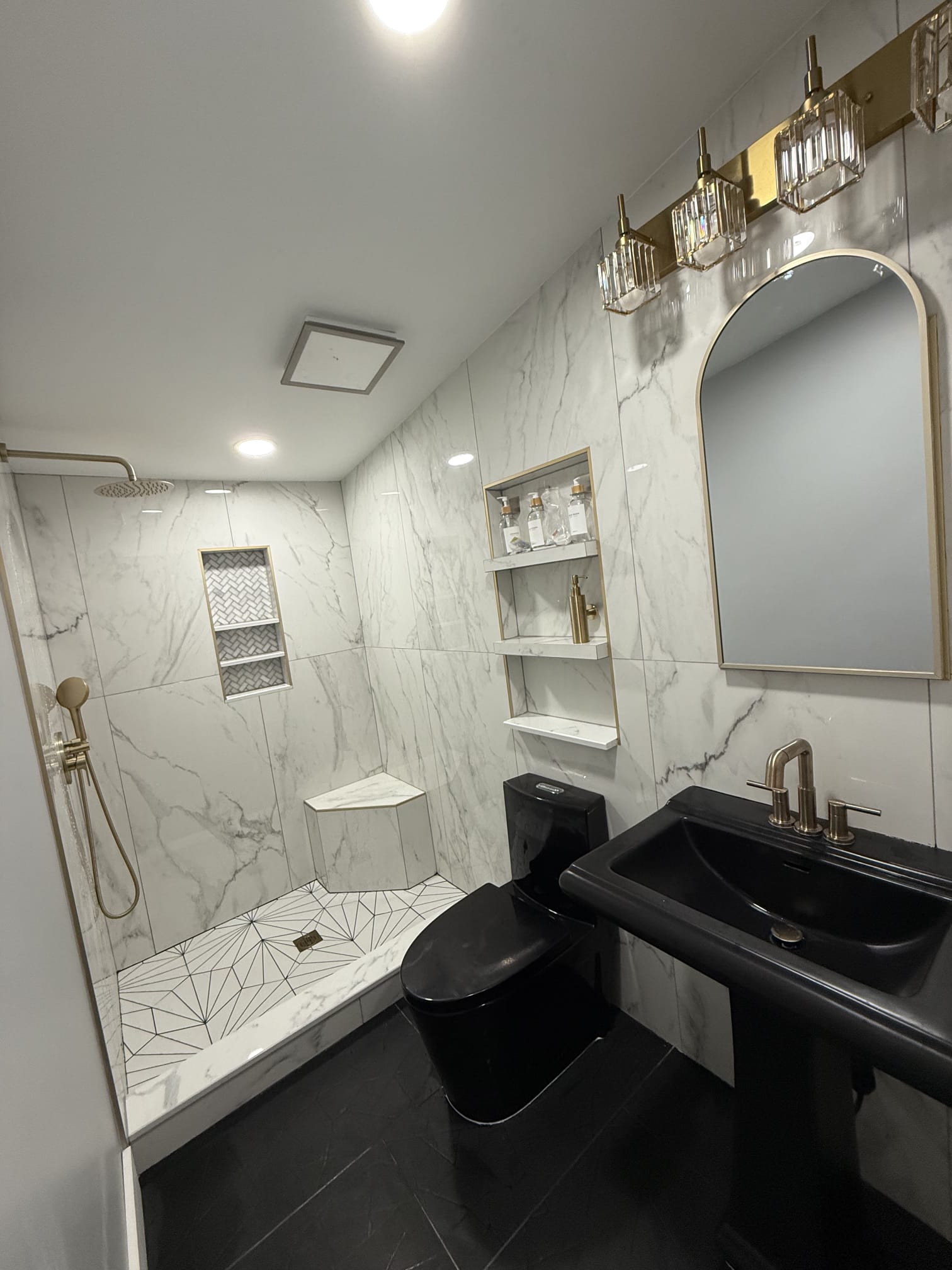 Bathroom Tile & Ceramic